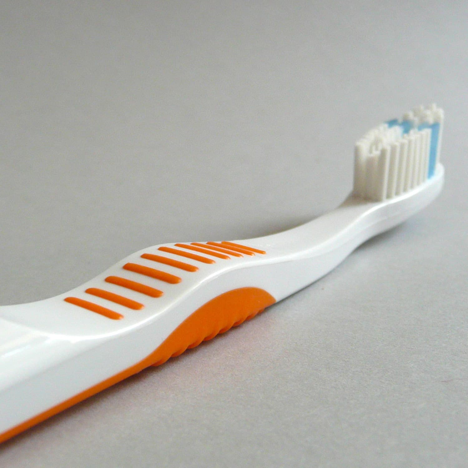 Oral B Advantage source image 2