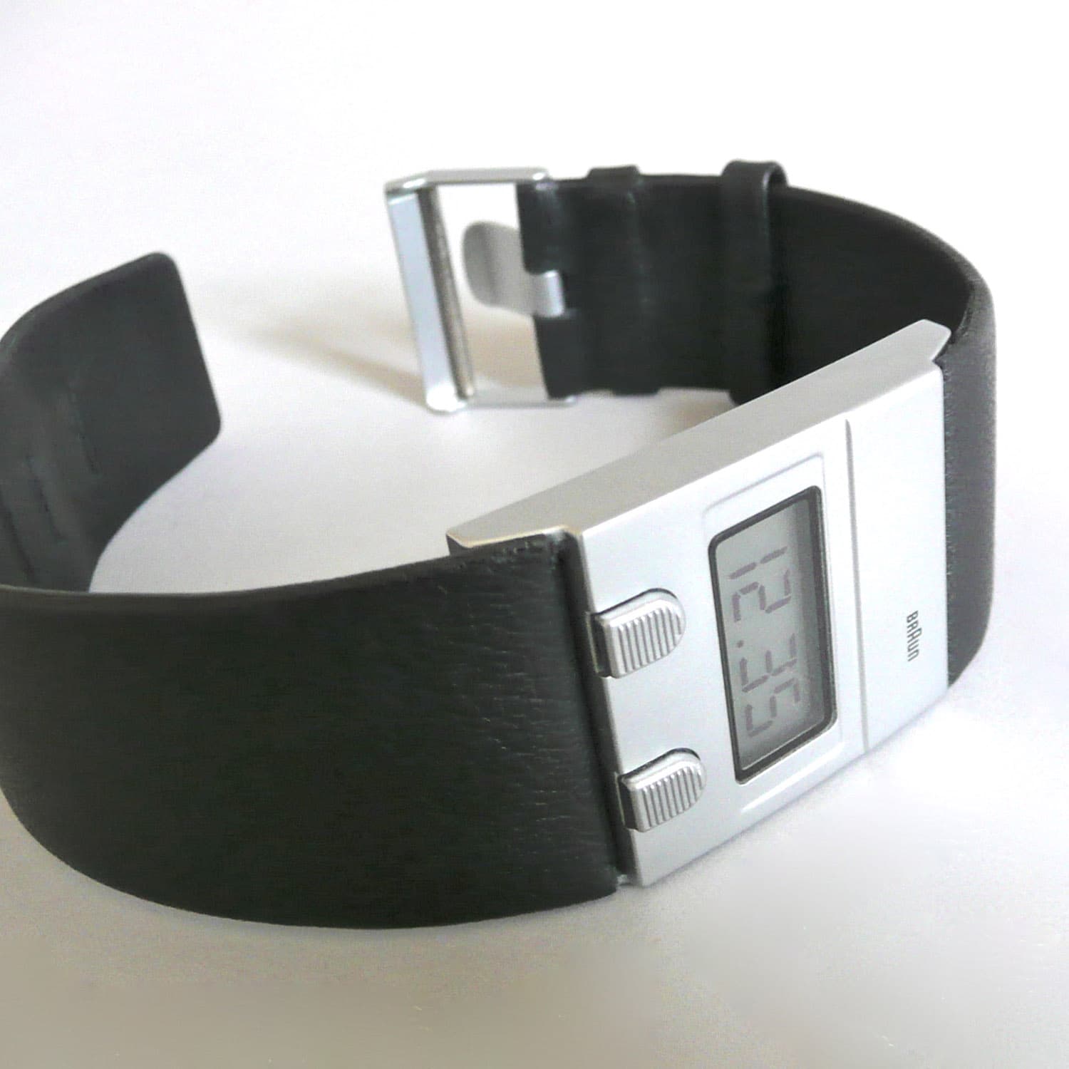 DW 30 source image 1