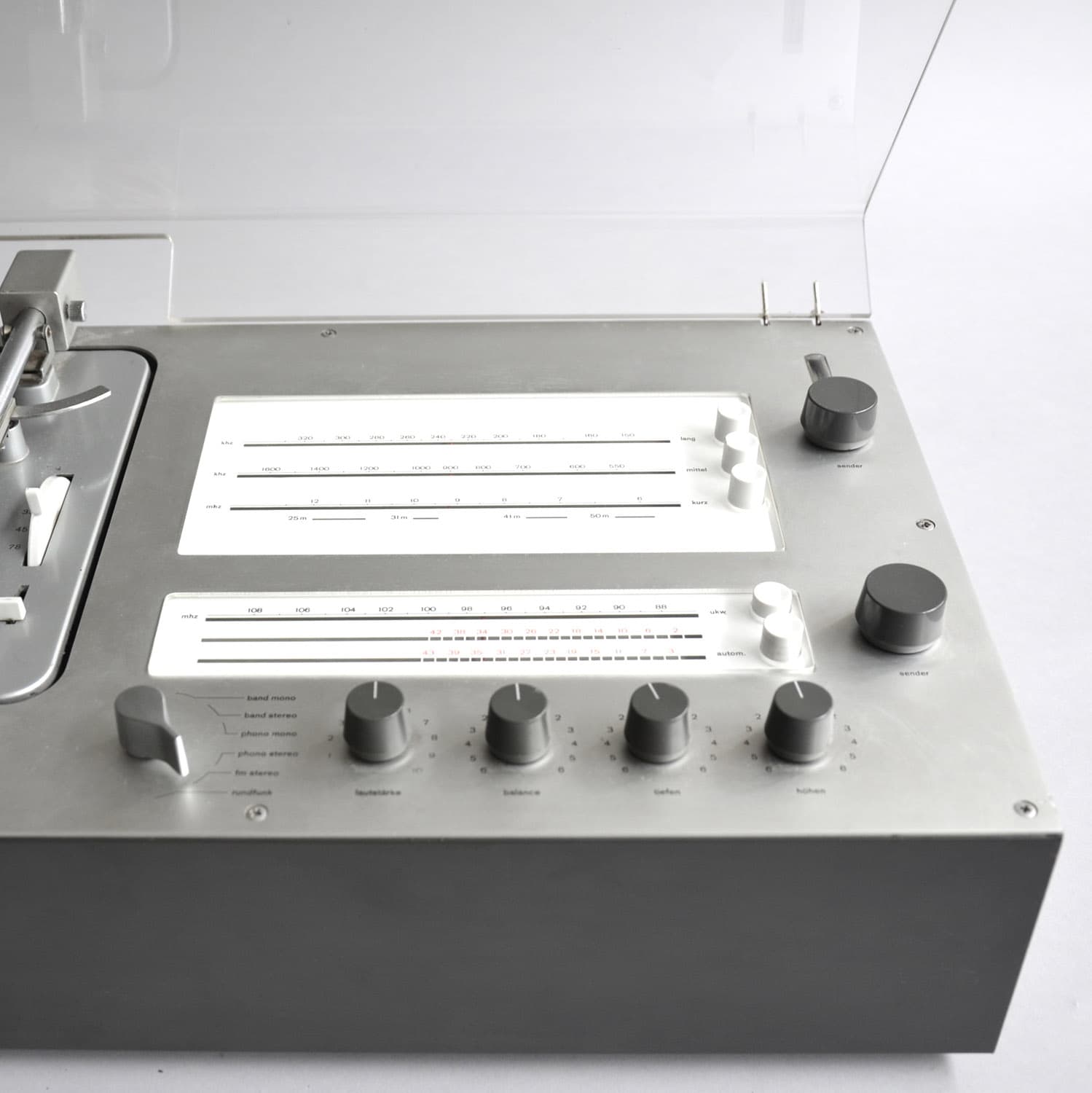 audio 1 (graphite) source image 2