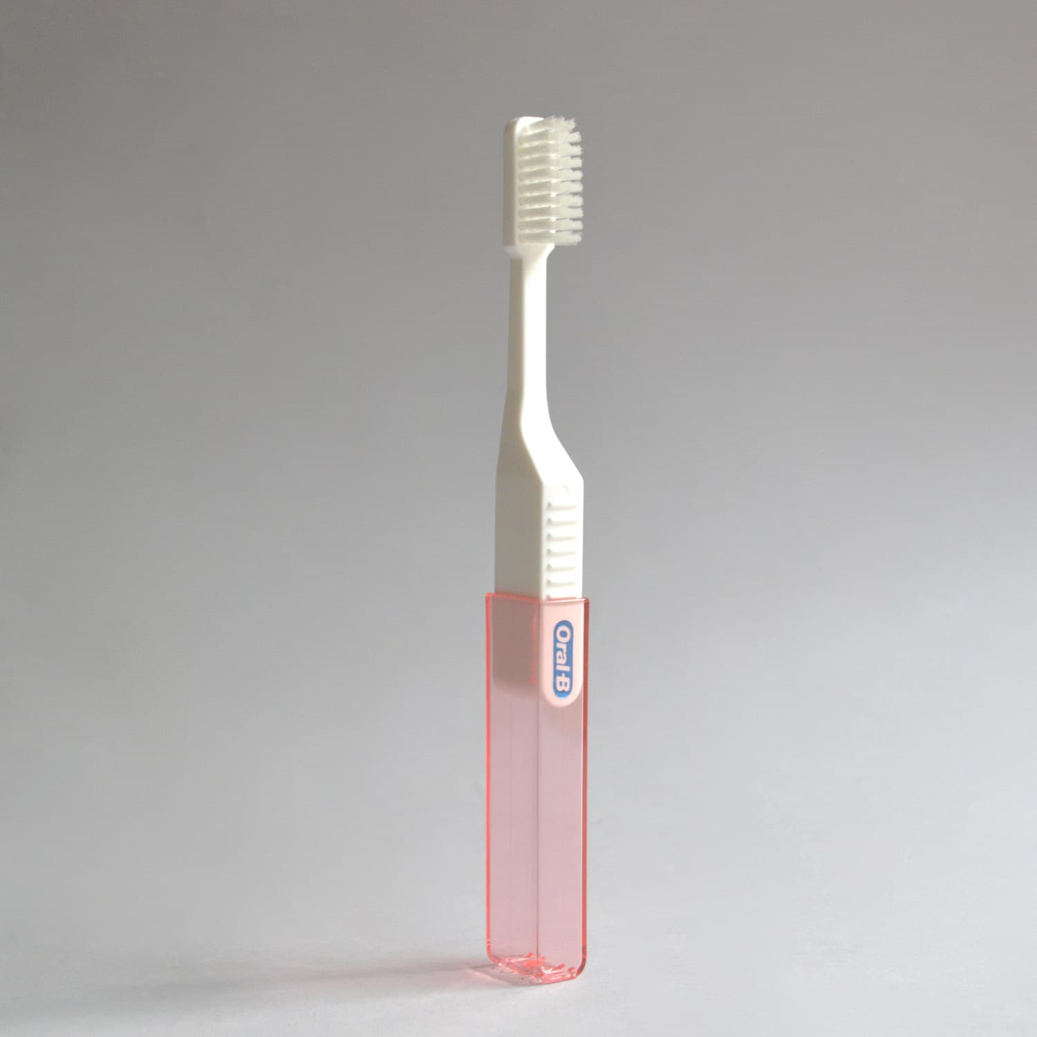 Oral B Travel source image 1