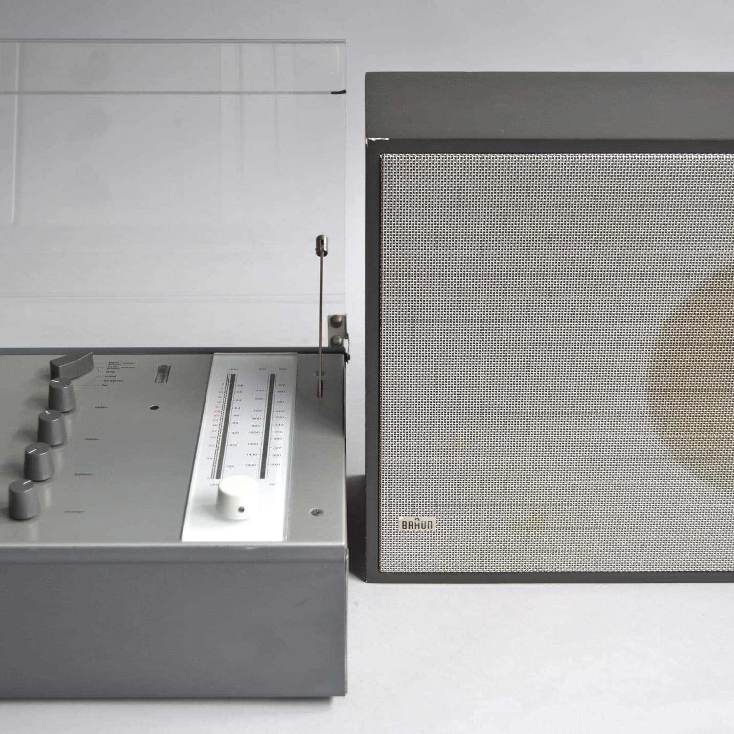 L 25 flat speakers source image 1