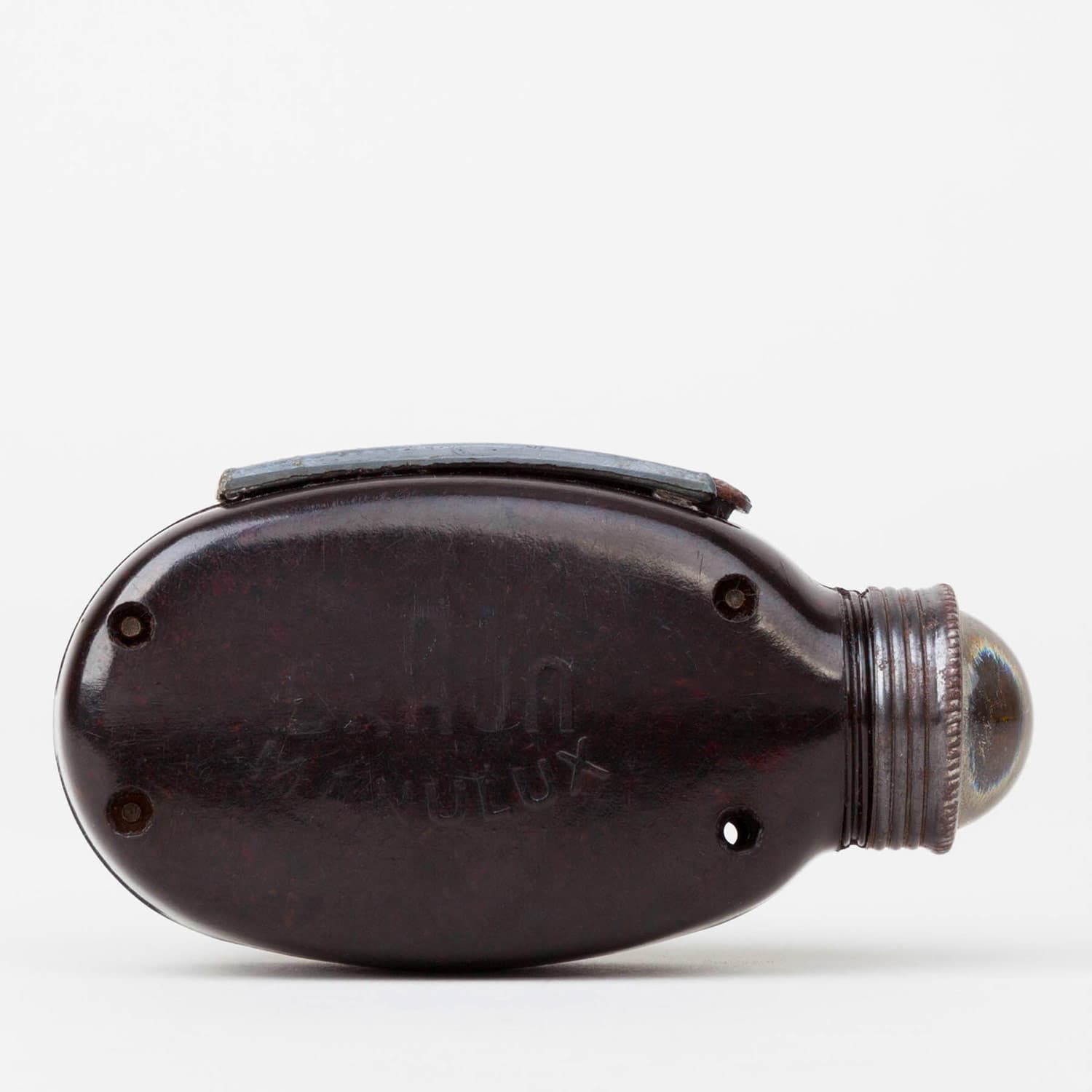 Manulux source image 1