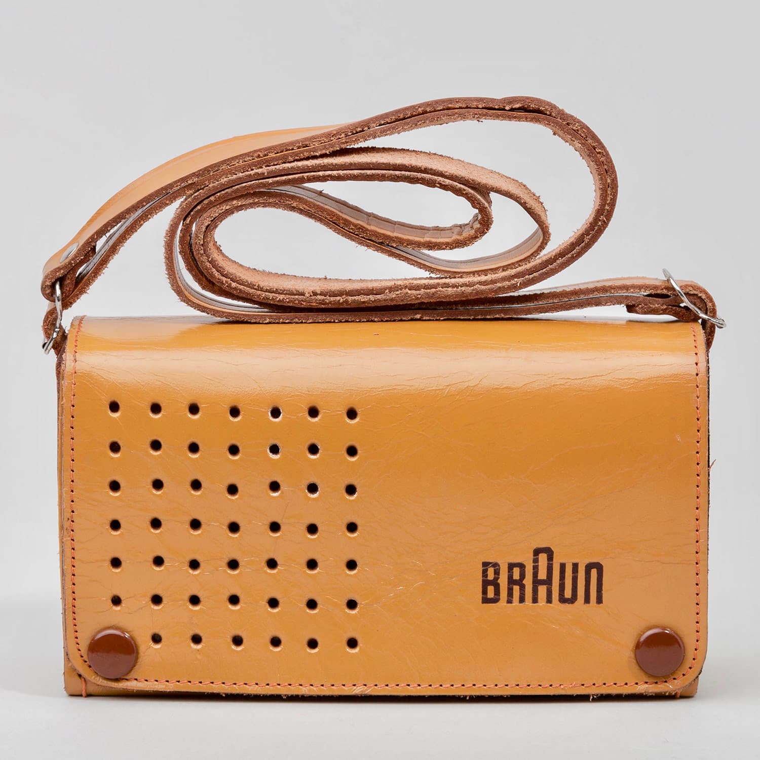 T 3 pocket radio w/ leather case source image 2