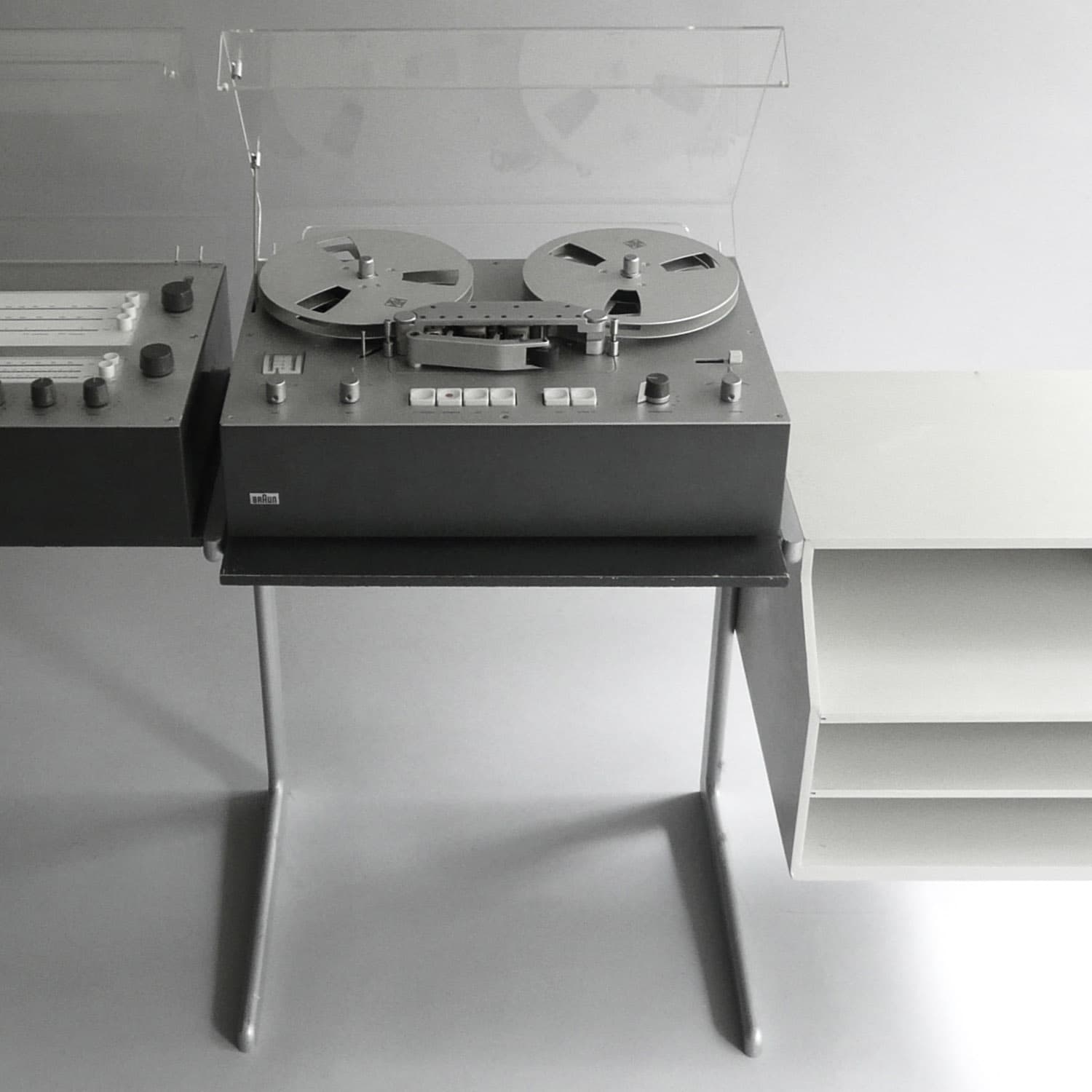 audio 1/ TG 60/ systems stand source image 1