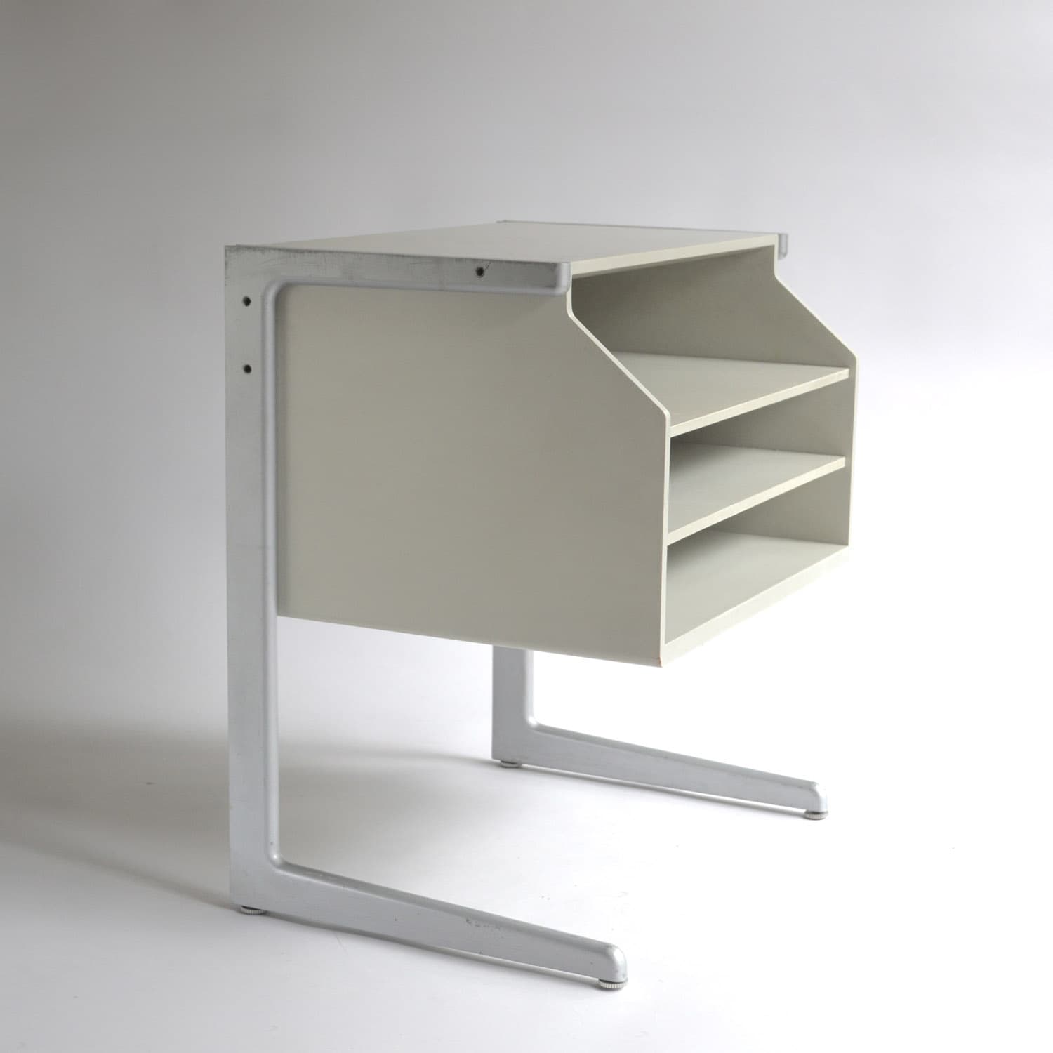 kangaroo record storage unit source image 1