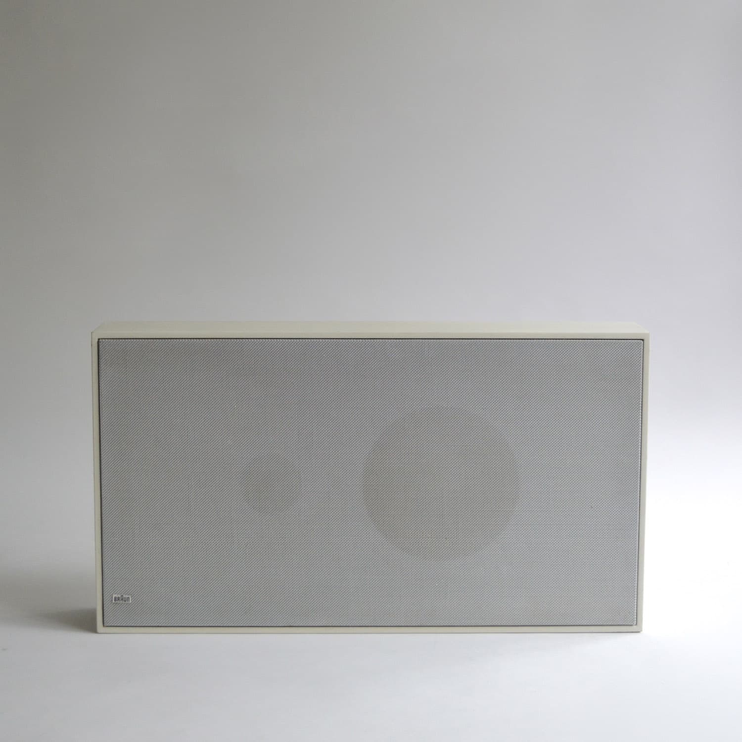 L 46 flat speaker source image 2